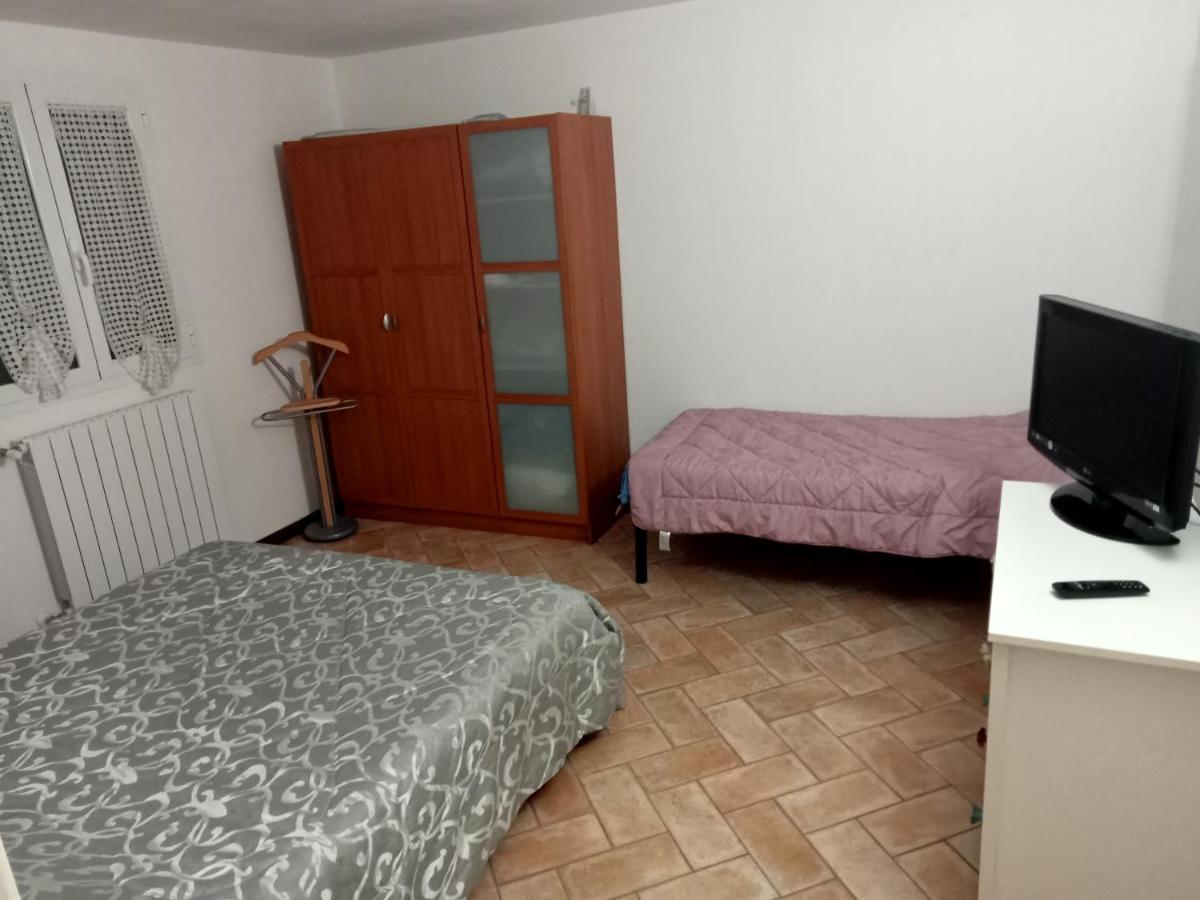 Nina House Apartment Империа Екстериор снимка